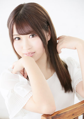 栗本莉杏