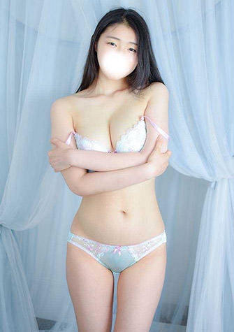 藤倉れい