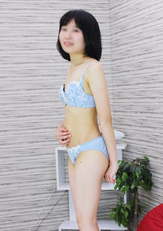 山根優