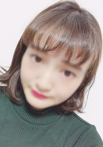 優芽ちさと