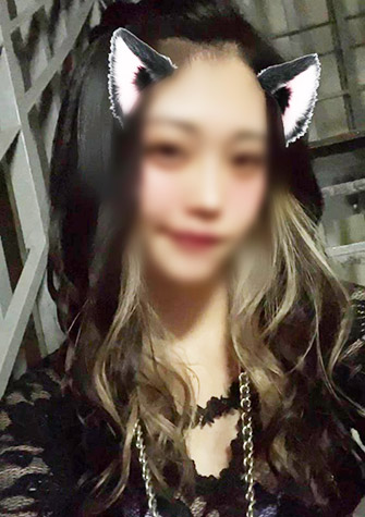 内山彩香