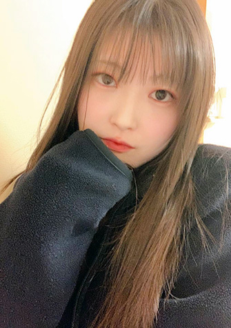 栗原ゆいか