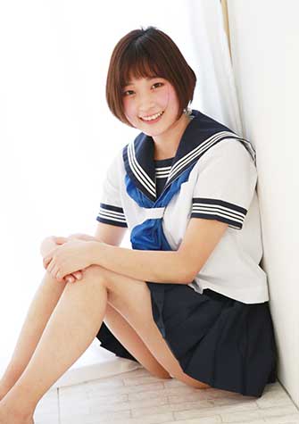三原かやの
